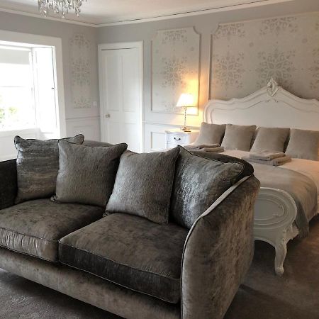 Bed and Breakfast Branxholme Castle Хоик Экстерьер фото