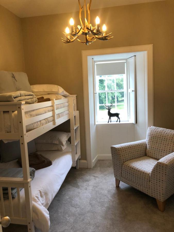 Bed and Breakfast Branxholme Castle Хоик Экстерьер фото