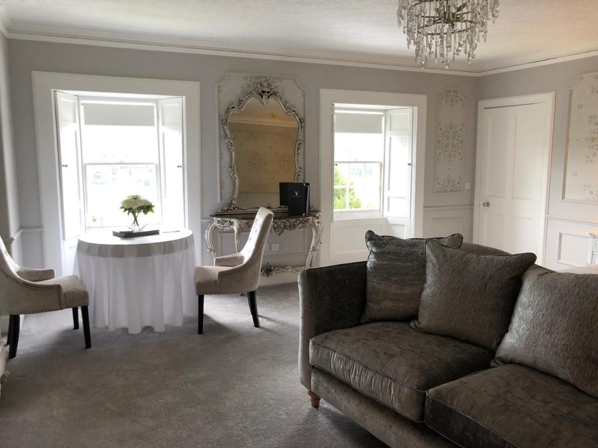 Bed and Breakfast Branxholme Castle Хоик Экстерьер фото